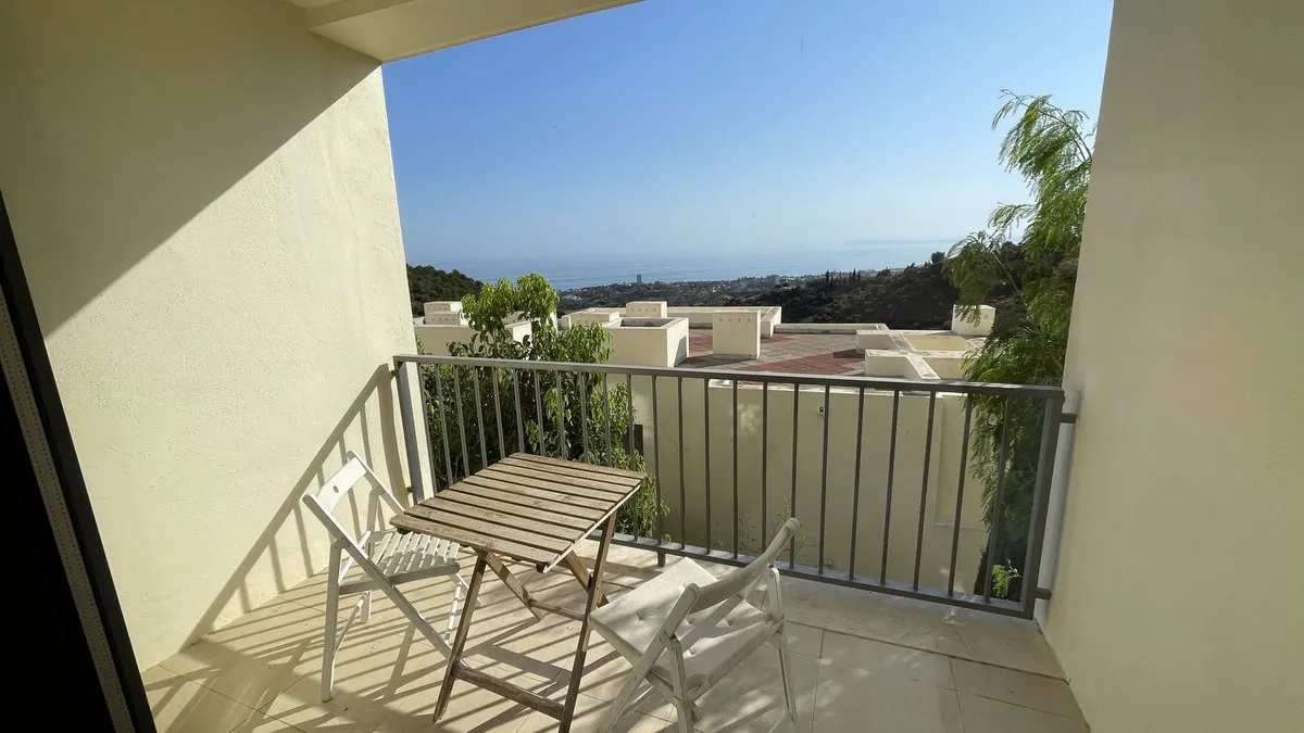 79906d79-b0a7-4168-8d12-716debb43a80