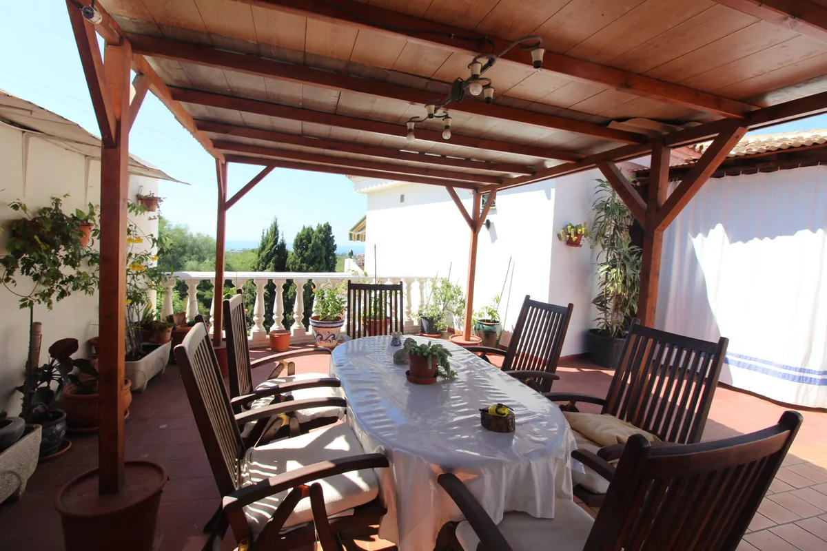 30aa021e-9326-4d69-a77d-45eaa9276c57