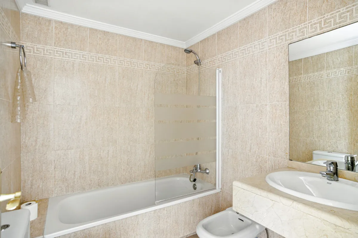 254ca5f0-4511-46cc-94fa-c741d4f22072