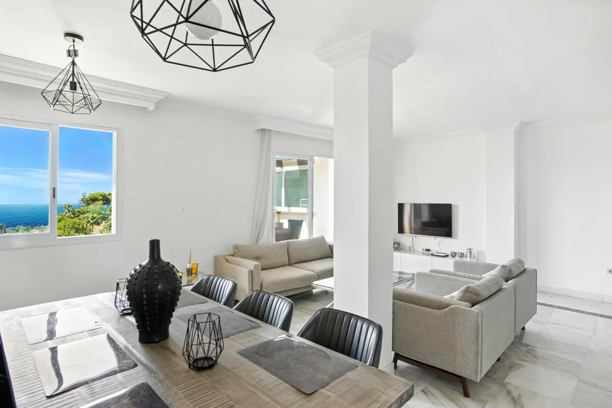 ace09982-37d8-49fd-8352-3befa71f8a08