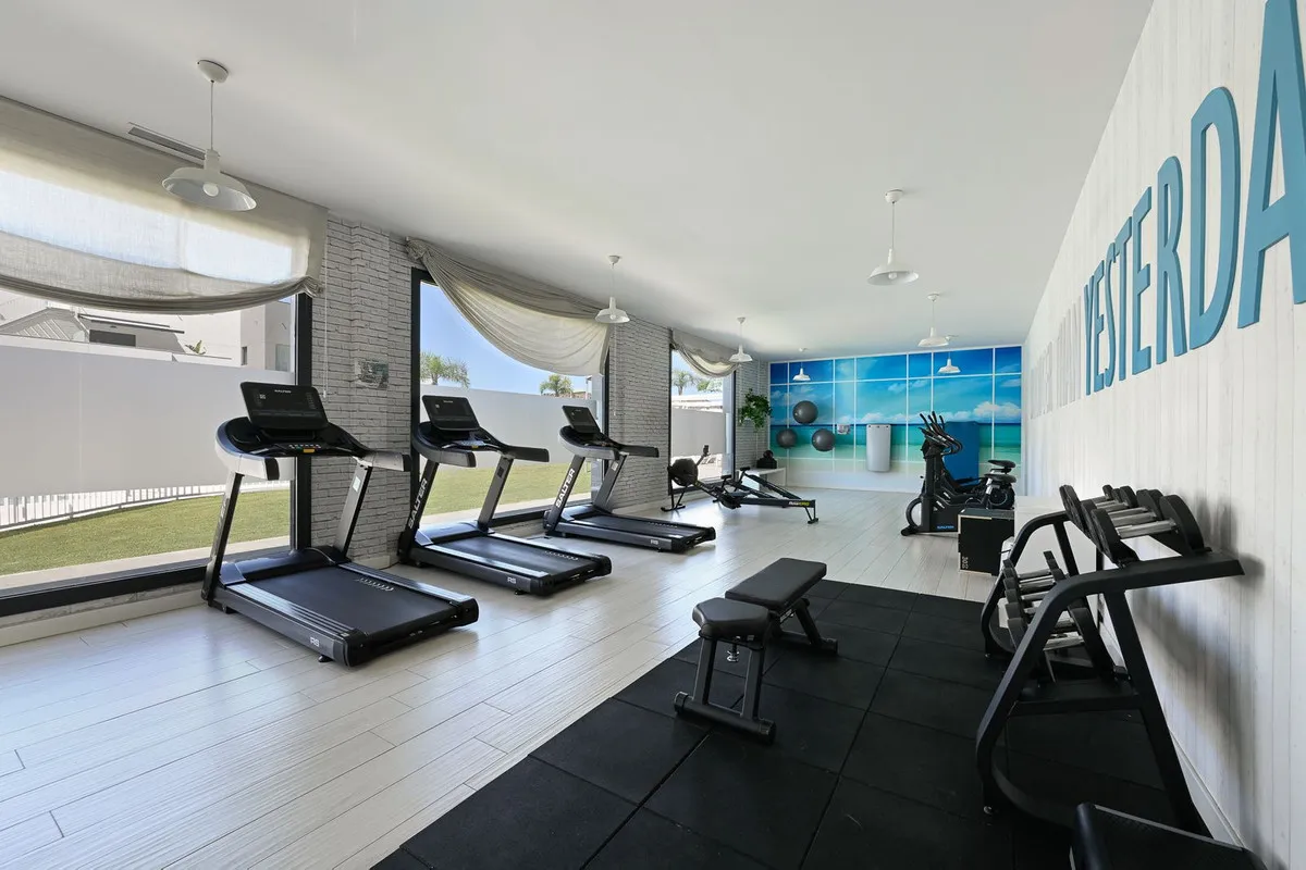 a9f37a5b-e21f-48e0-af86-90558cb65cff