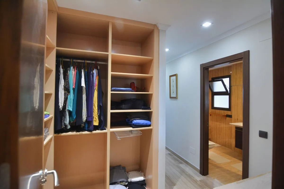 0fb9ebe7-3d70-4668-b8cd-5245d8c1943d