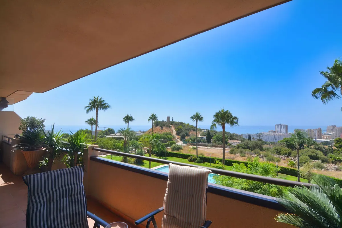 26e43f5f-7829-4017-b854-e02caf0819d8