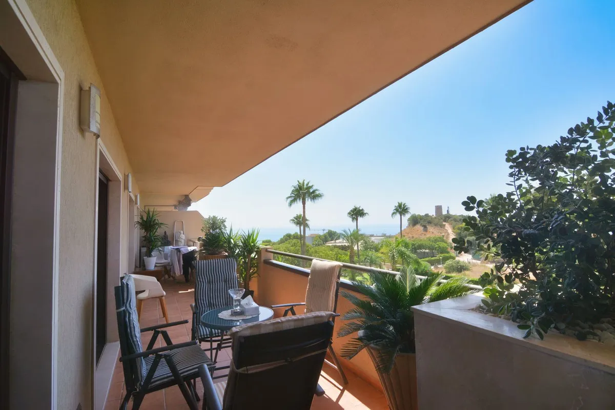 5f4cdbb0-aa24-4dfe-931b-7f8d29842ee3