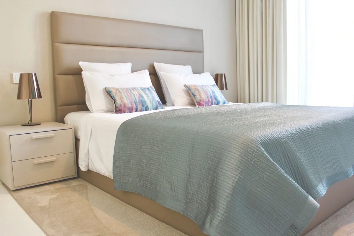 2d52bc36-e54c-42f6-b42b-bfc6ef0ce09c