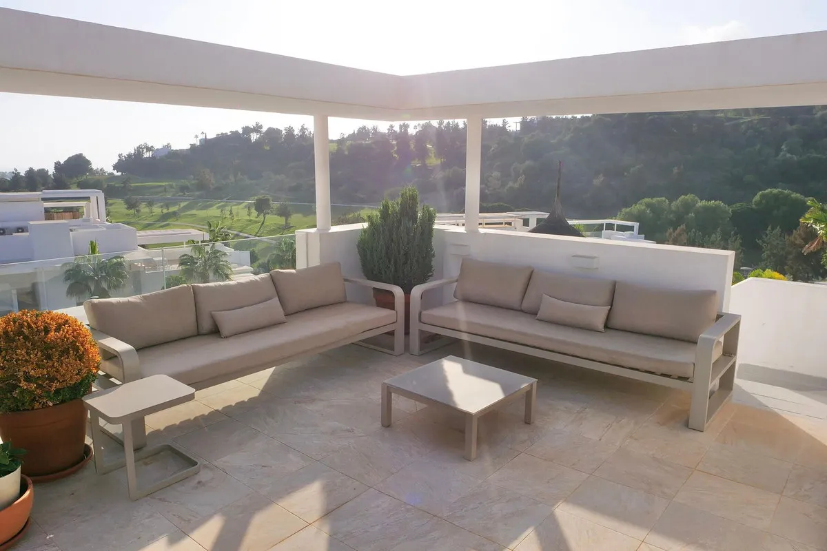 9a941f93-83bc-4cbd-a88d-63da5297877d