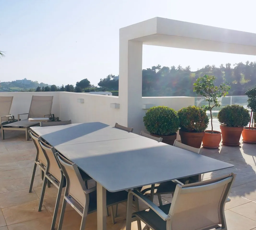 aab0fa6e-a5cc-4d1b-8ba4-57a6844f3566