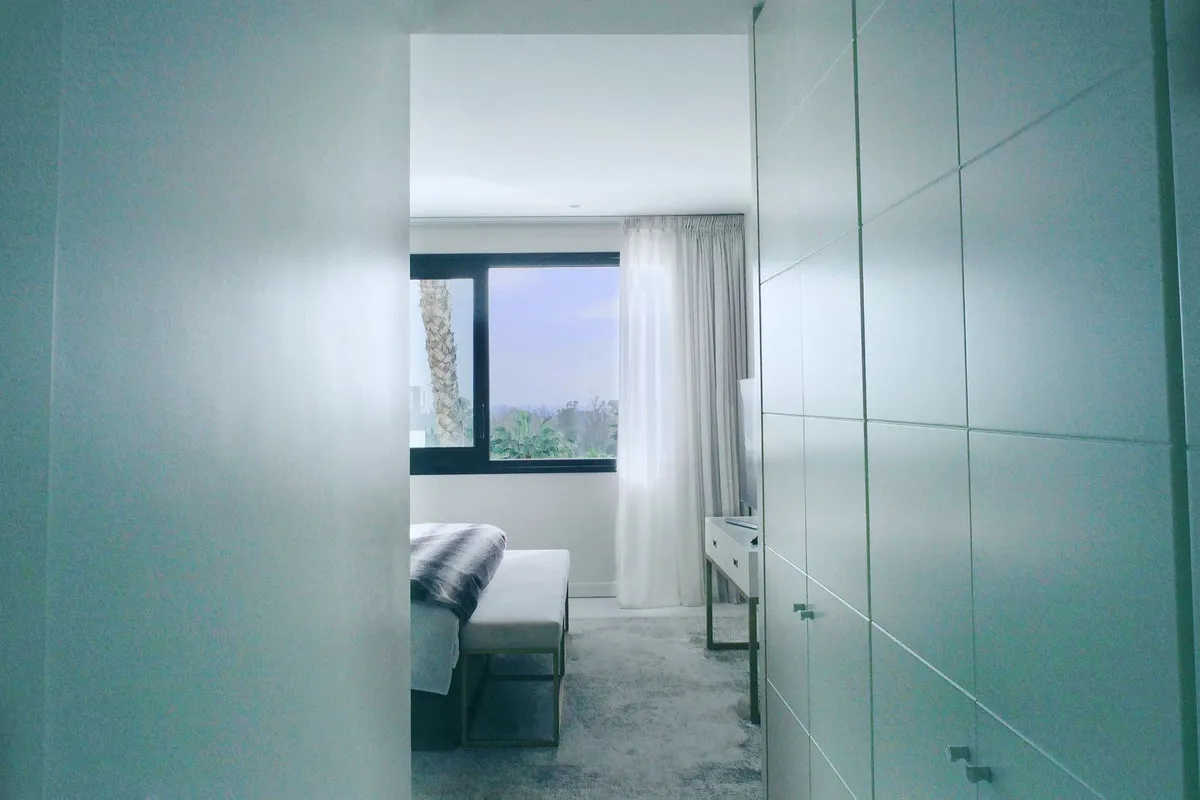 cd96c5c6-238a-42a5-95a0-6e6e72224c47