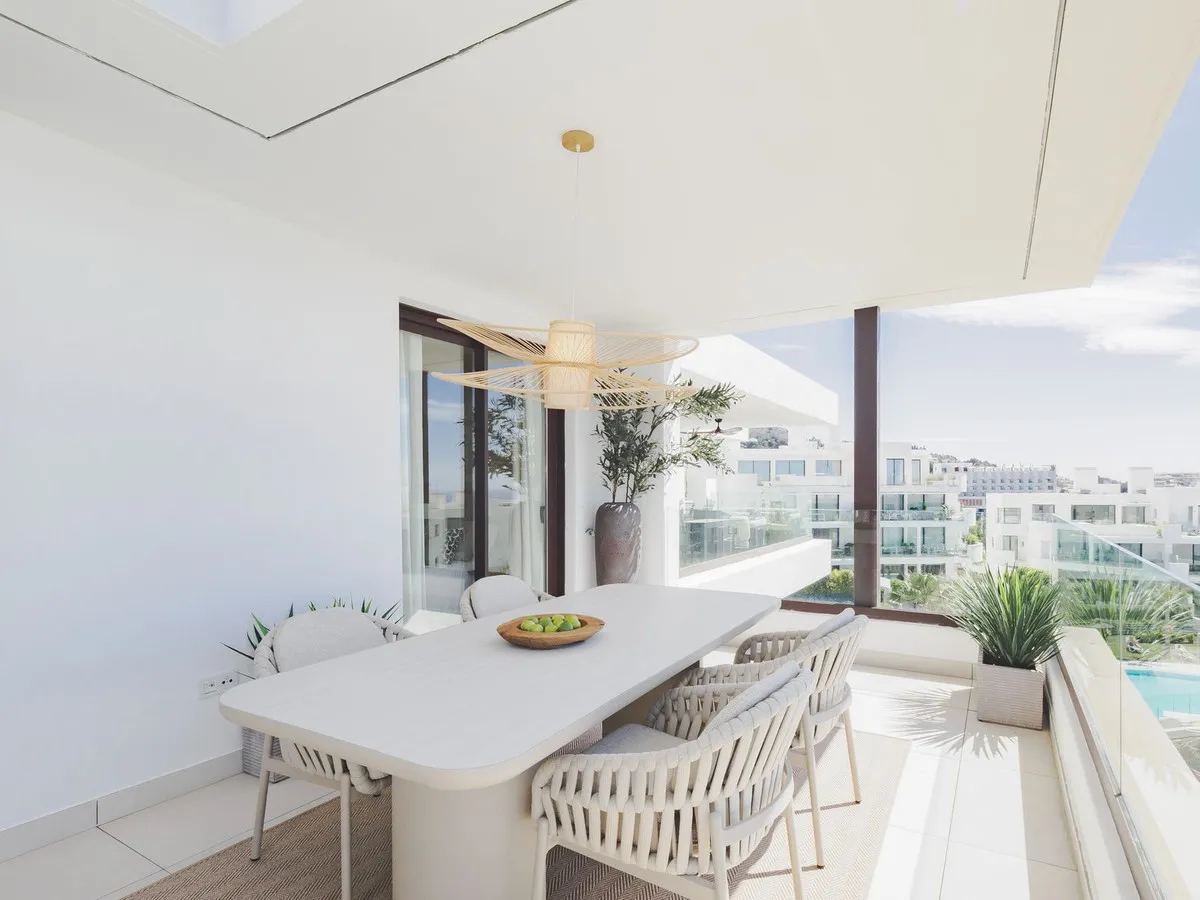 9b6c37c4-af71-4a27-a516-f517f1e02120