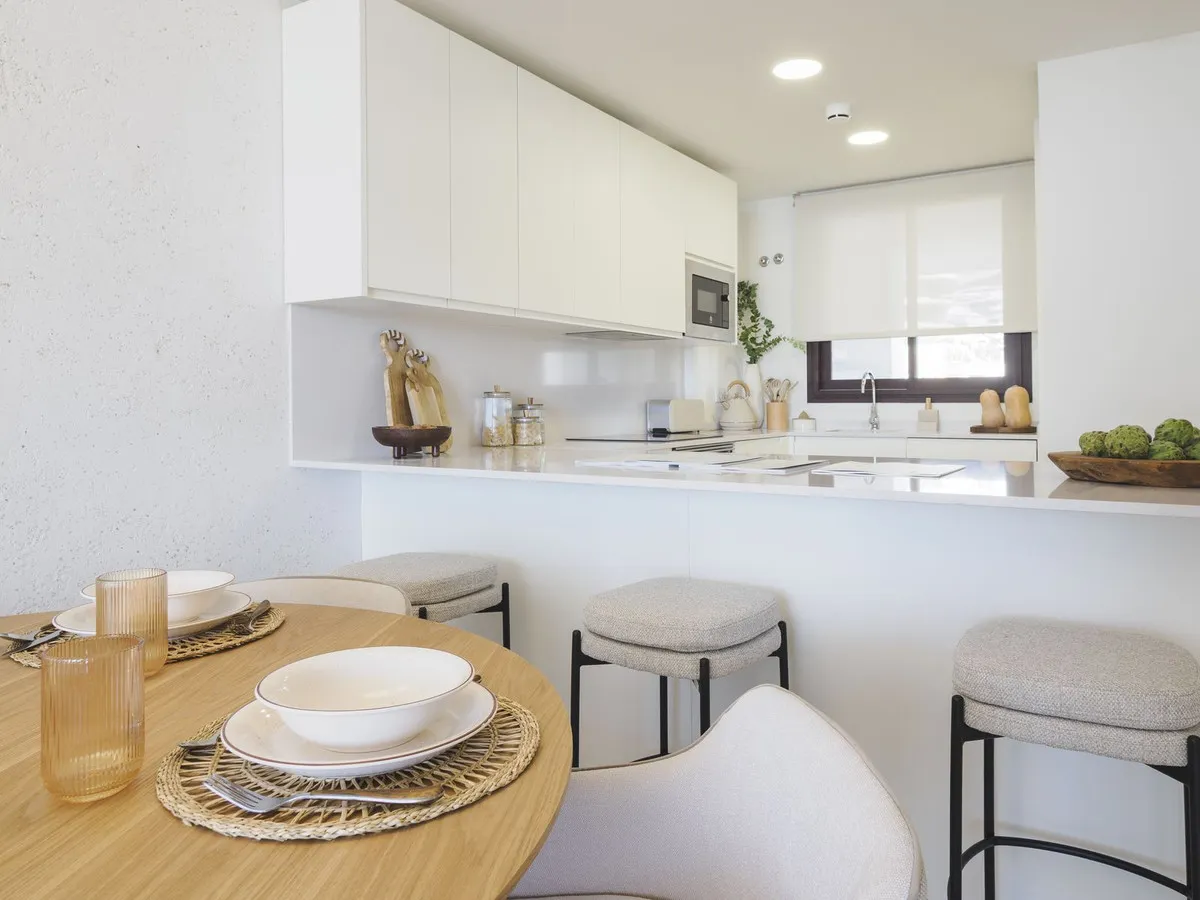 a8f52c6d-79ce-49d2-8e12-65ca34a5ae40