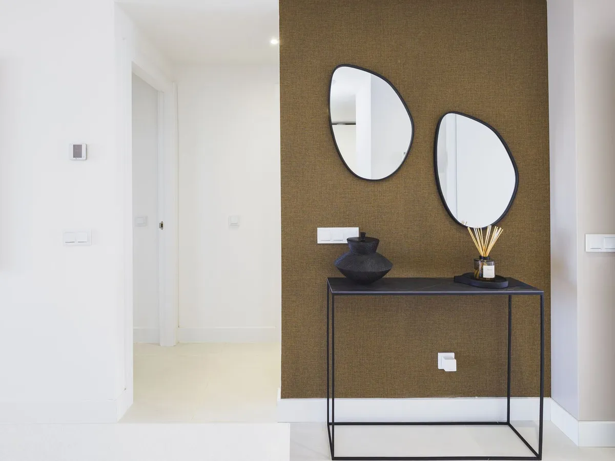 2a7802e5-c620-41c4-8478-87299c3bf7f2