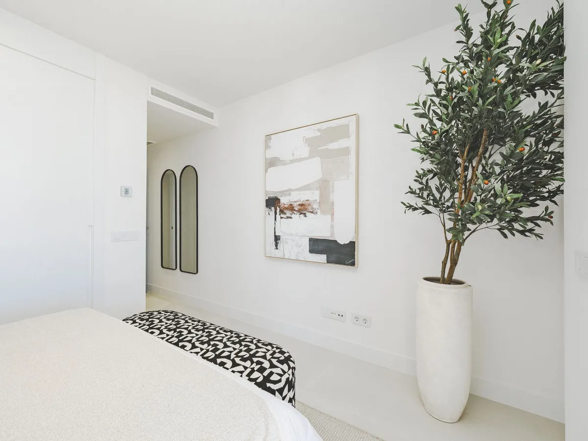 cb69dd48-14e4-4085-8f8b-7176324ff849