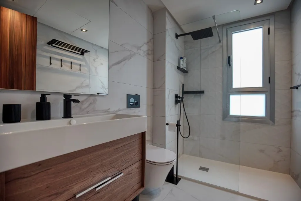 416a0516-4656-47f2-b950-254778826eb8