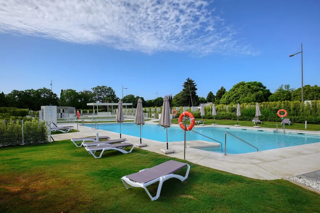 cc0d2925-be1a-41a8-8b05-9776a7051d22