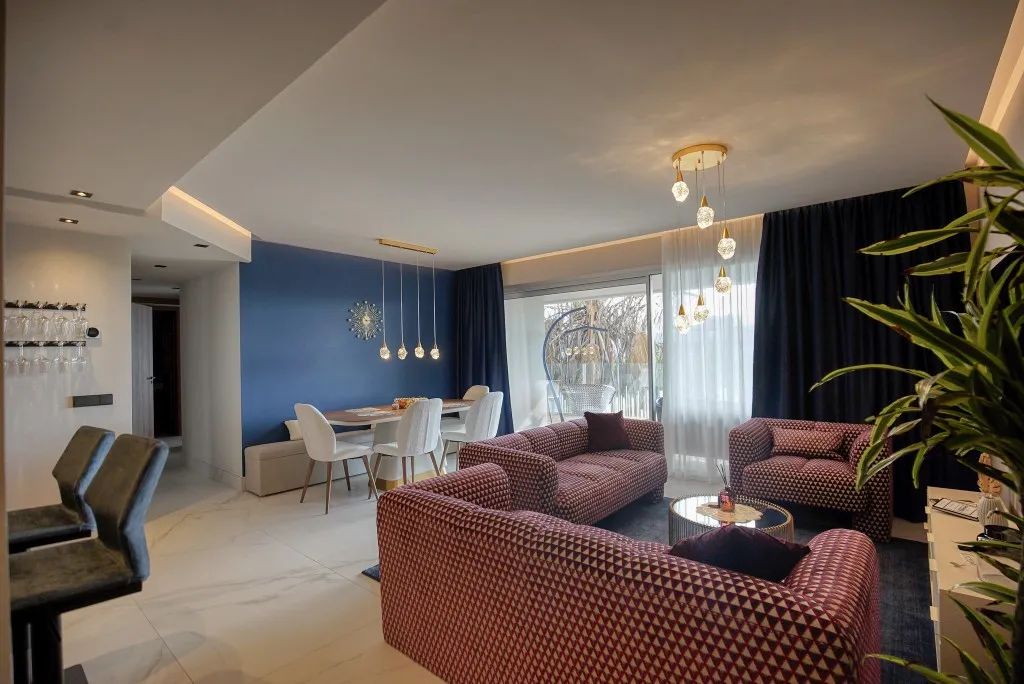 fd2a5b7c-152c-4a7f-8ac8-4ab2d4ab682c