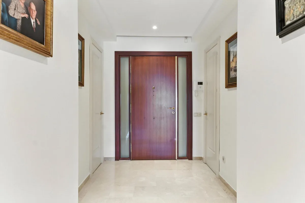 6e65d9cb-747f-48db-8667-820786cafd2d