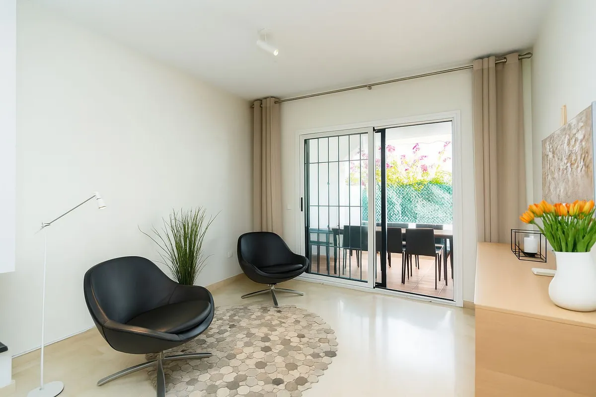 9e1a90b4-c97d-4298-98de-8eddba7af569