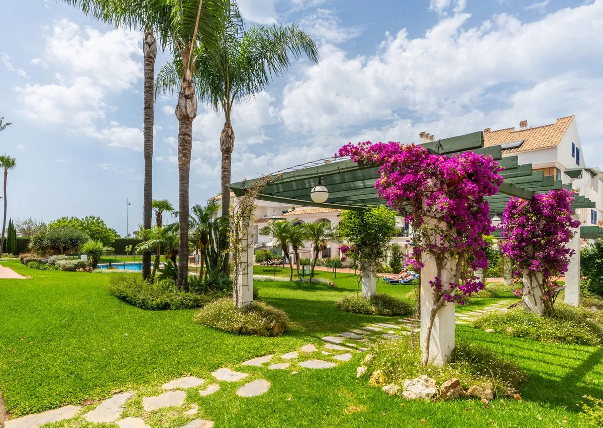 c155ed59-c01a-4ed9-90af-88a8e4b83911