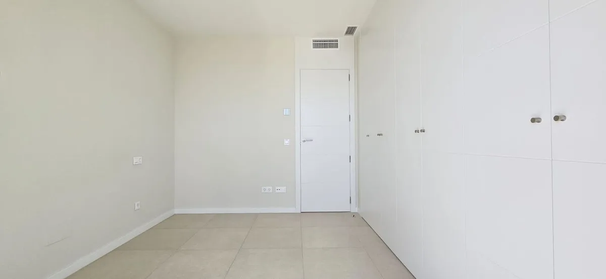 b96157e0-60ce-4ce3-b4fb-57598843b16a