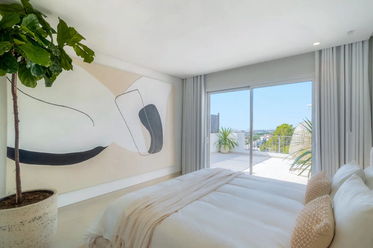 83391816-6fc1-497d-8289-8b0bf9f3abc1