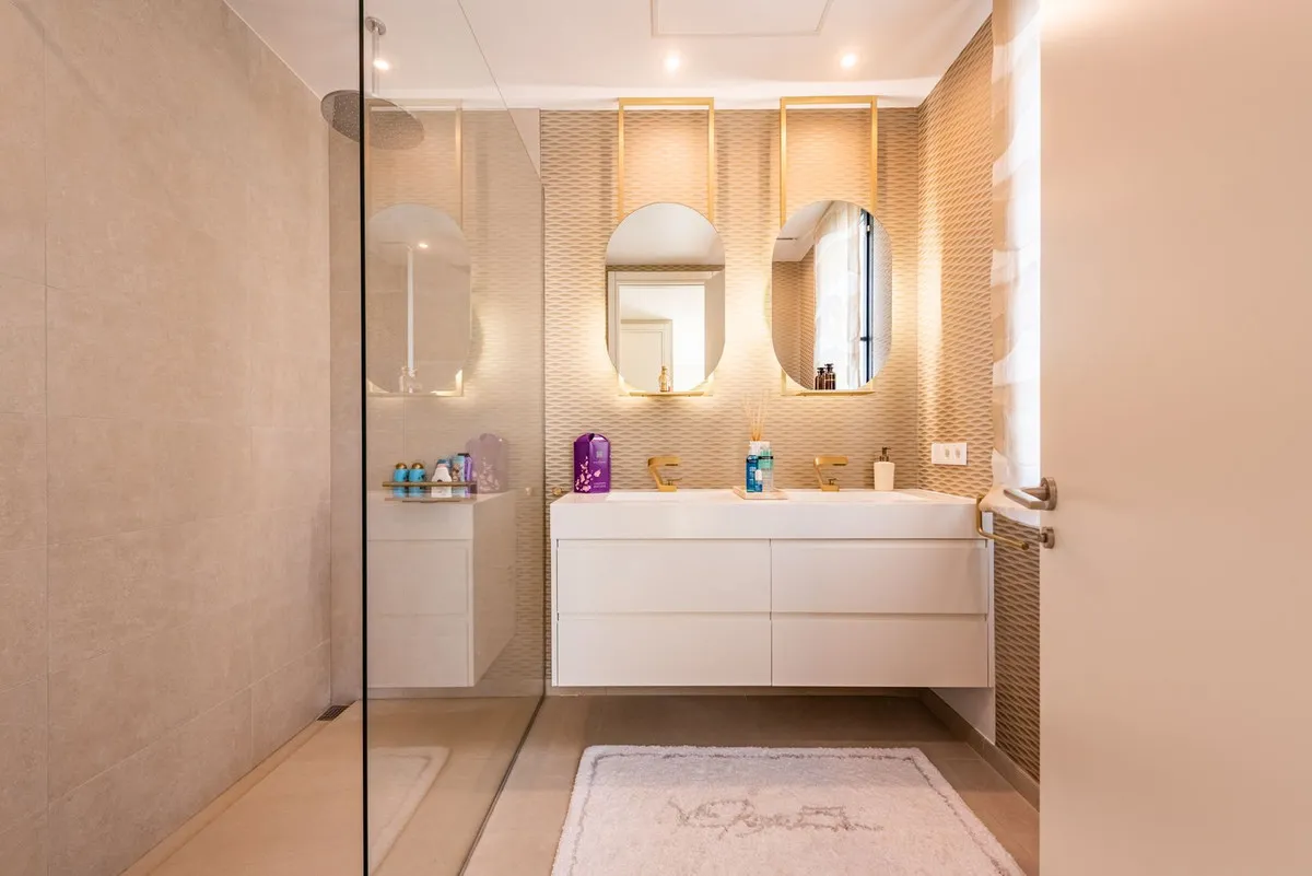 370da8f7-21ce-47f7-81a9-09b583ee3157