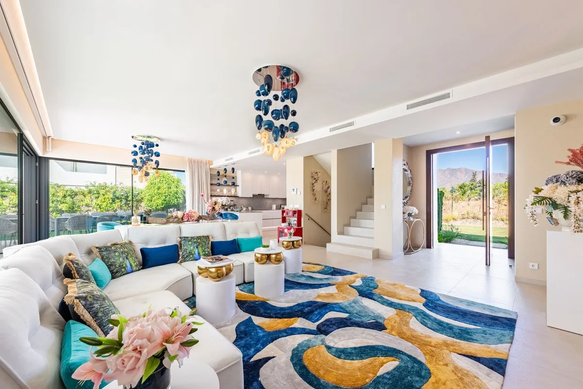 8825b120-5275-4fa9-b8d8-99b084d8e30f