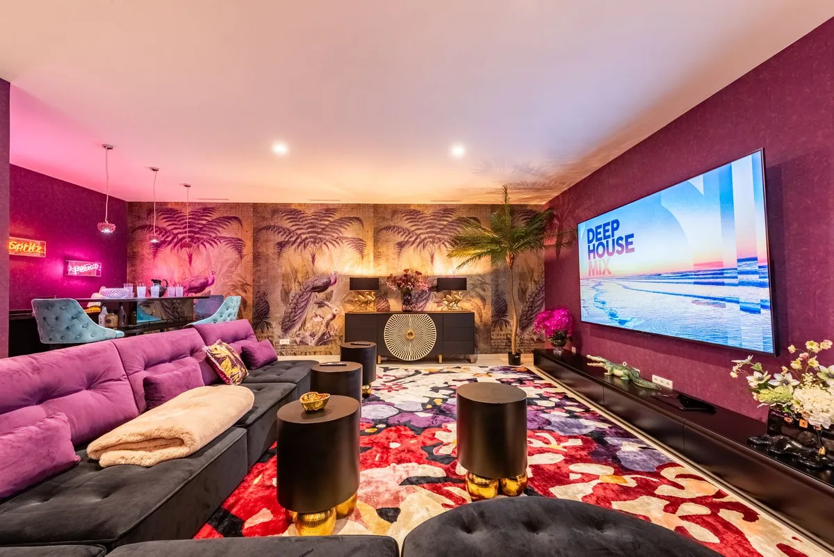 d4464bce-ae3b-432a-9461-47dc79f689ee