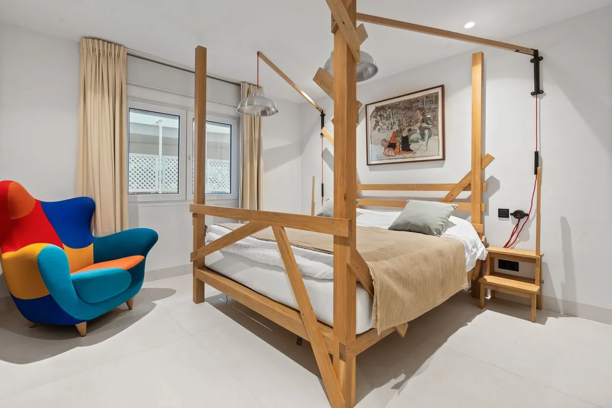 59cadccd-80ea-458d-a80c-5da975fe6711