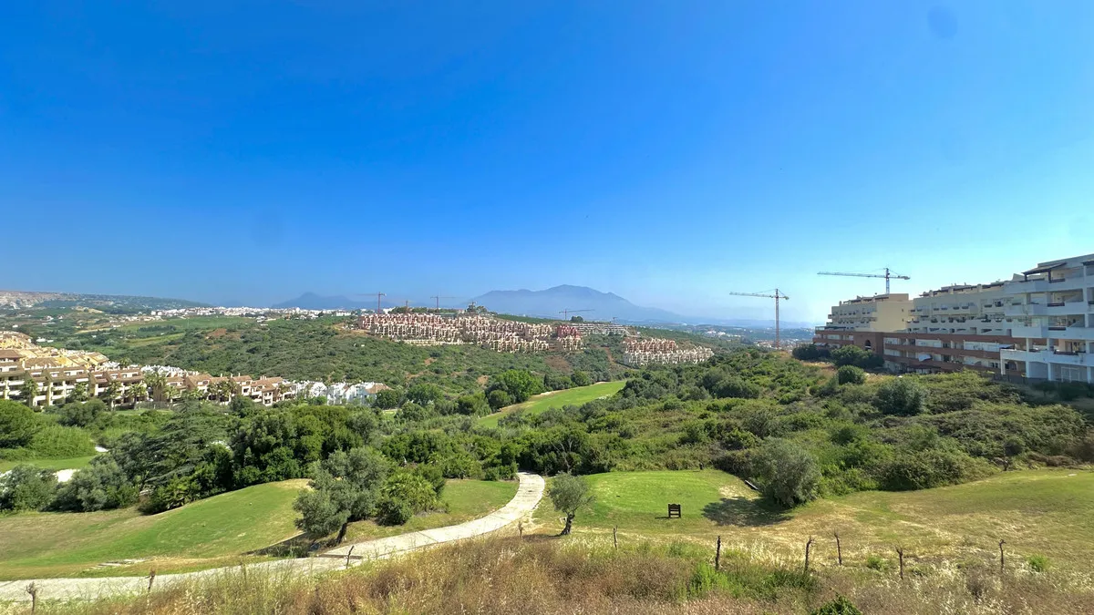 1b890efa-13af-49e9-969c-73522532da41