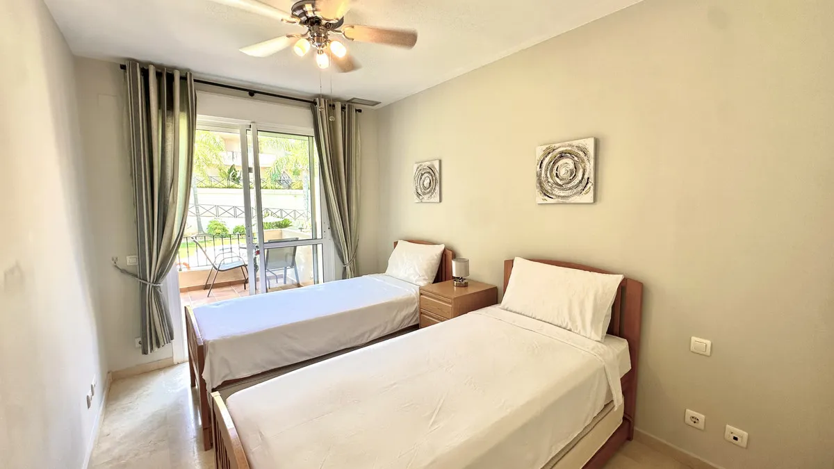 4d4b8a71-fa83-4221-9924-57067351c65e