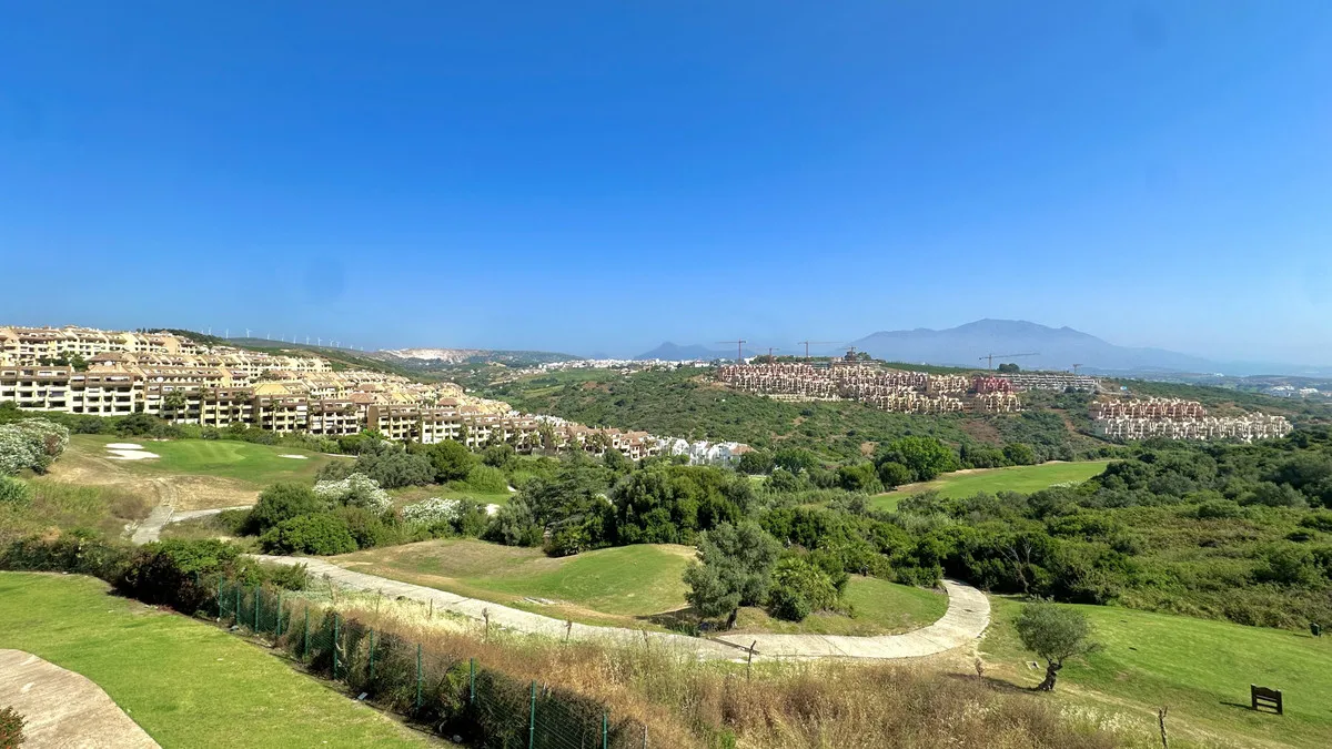 93cbca8e-fe76-42af-93aa-7e5bd7a61e6a