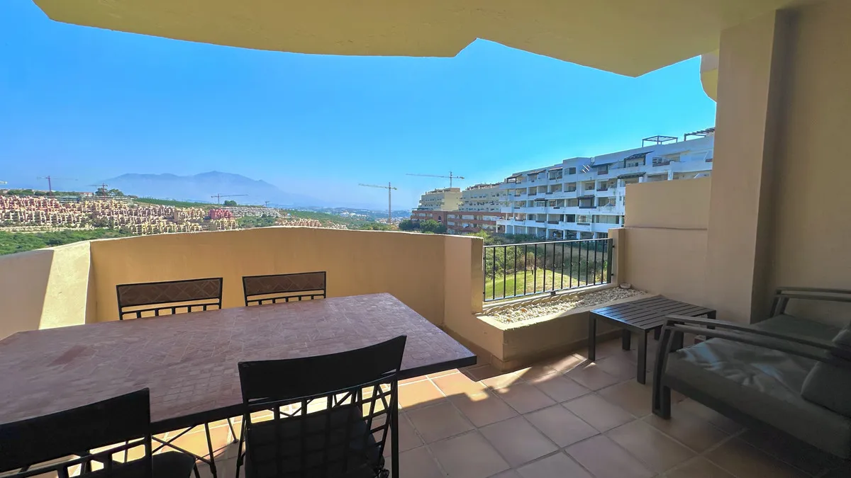 b79beab9-8303-4631-888e-b74a5237d3b4