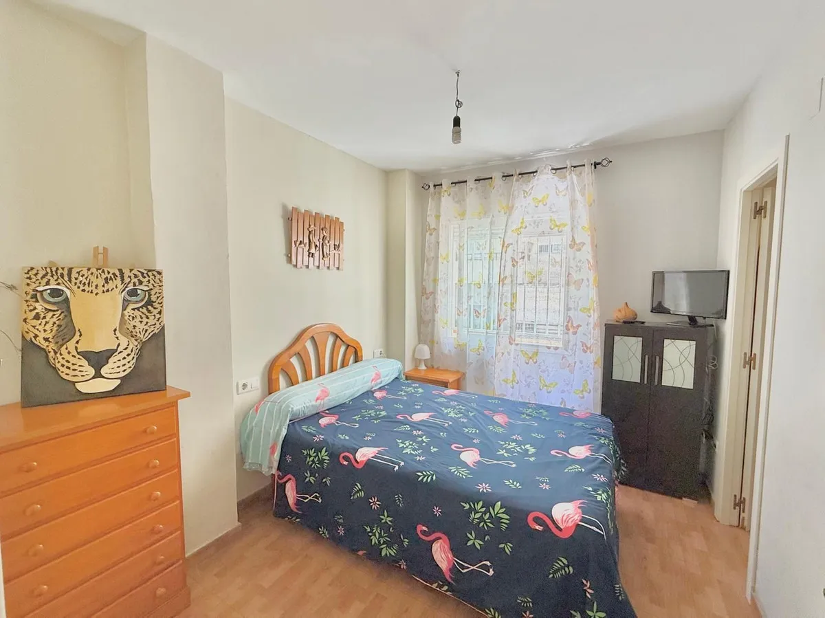 12964548-3aa6-4abb-8c8a-cfff10b07648