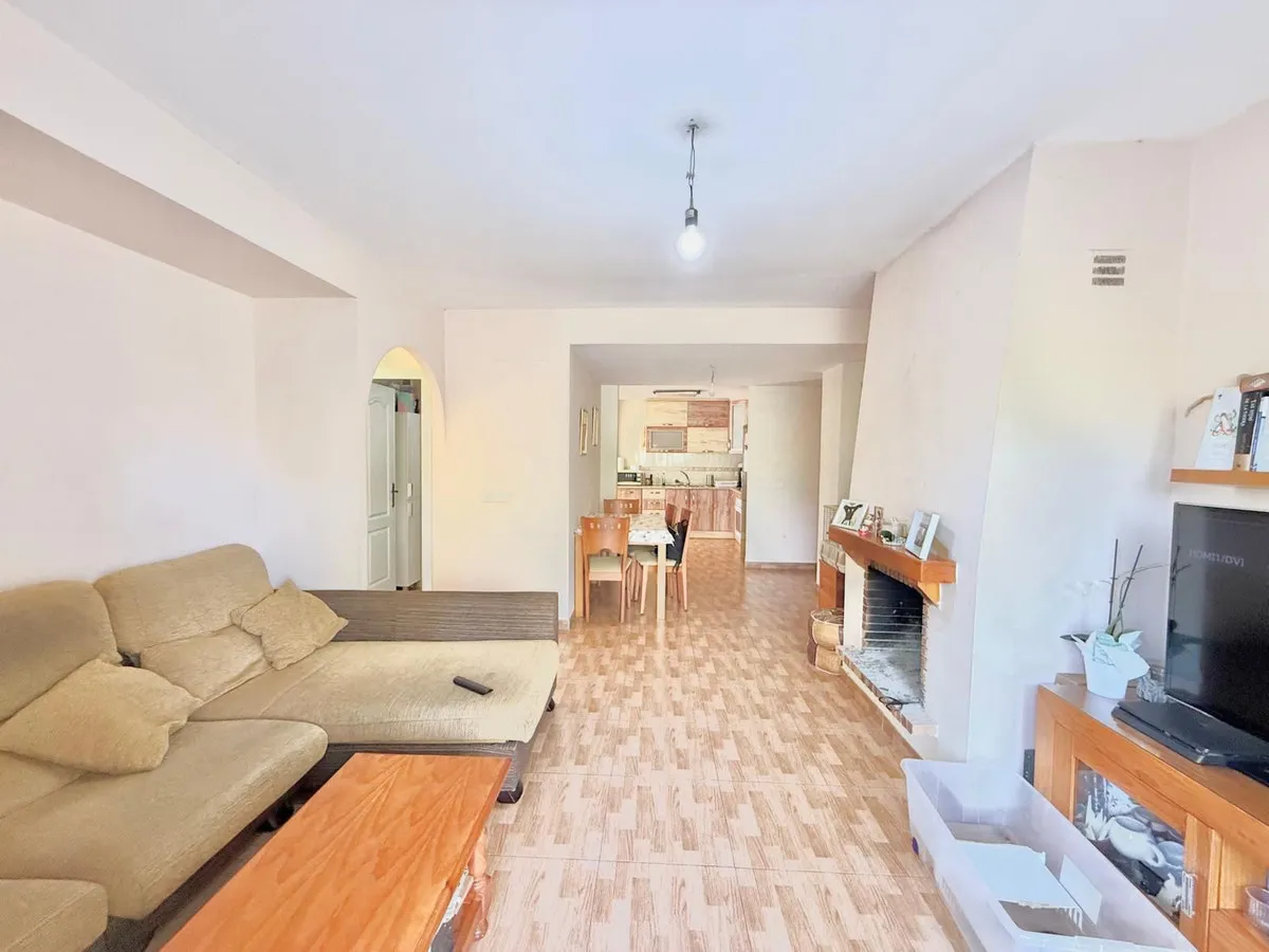 22081671-ede3-4532-9d5b-24d68c4101ae