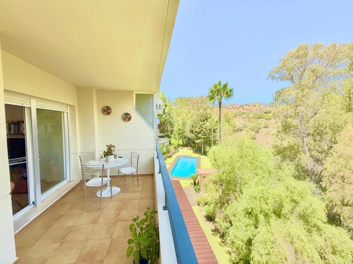 7bf3c1e8-e315-4f52-8cf3-8234f8f5b1c8