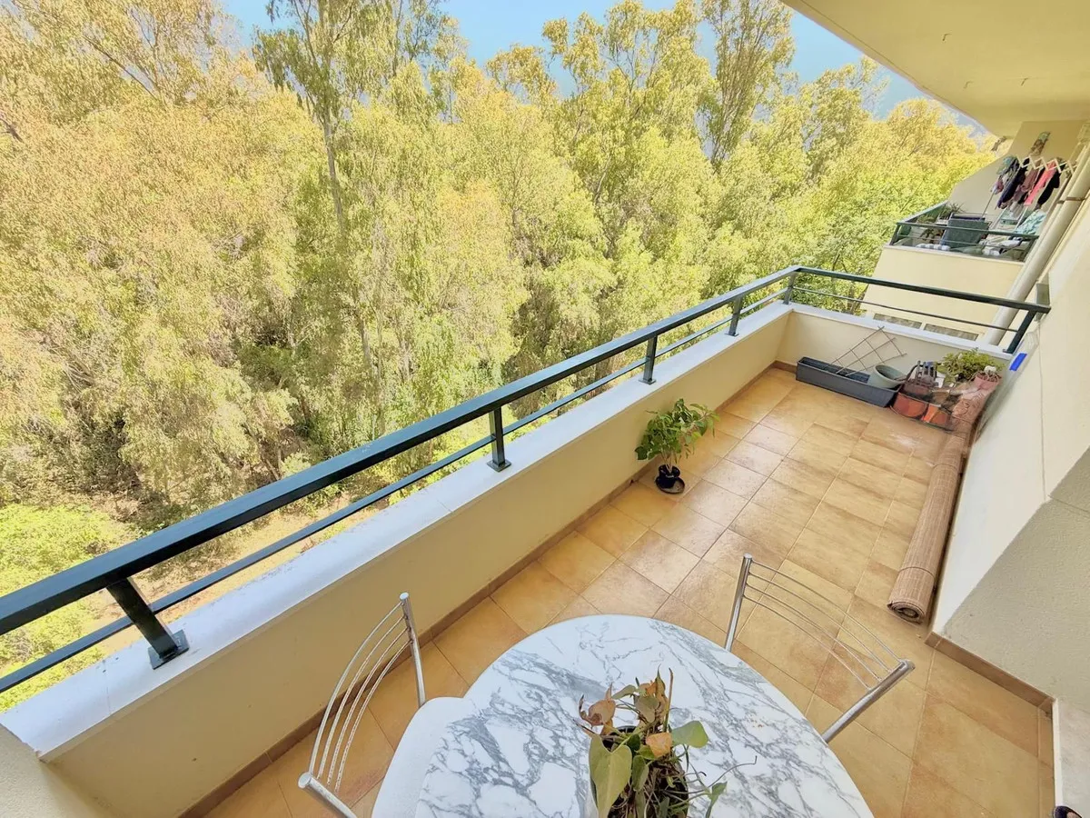 bfbb44b0-b56a-42bf-8d09-d240c6d363ac