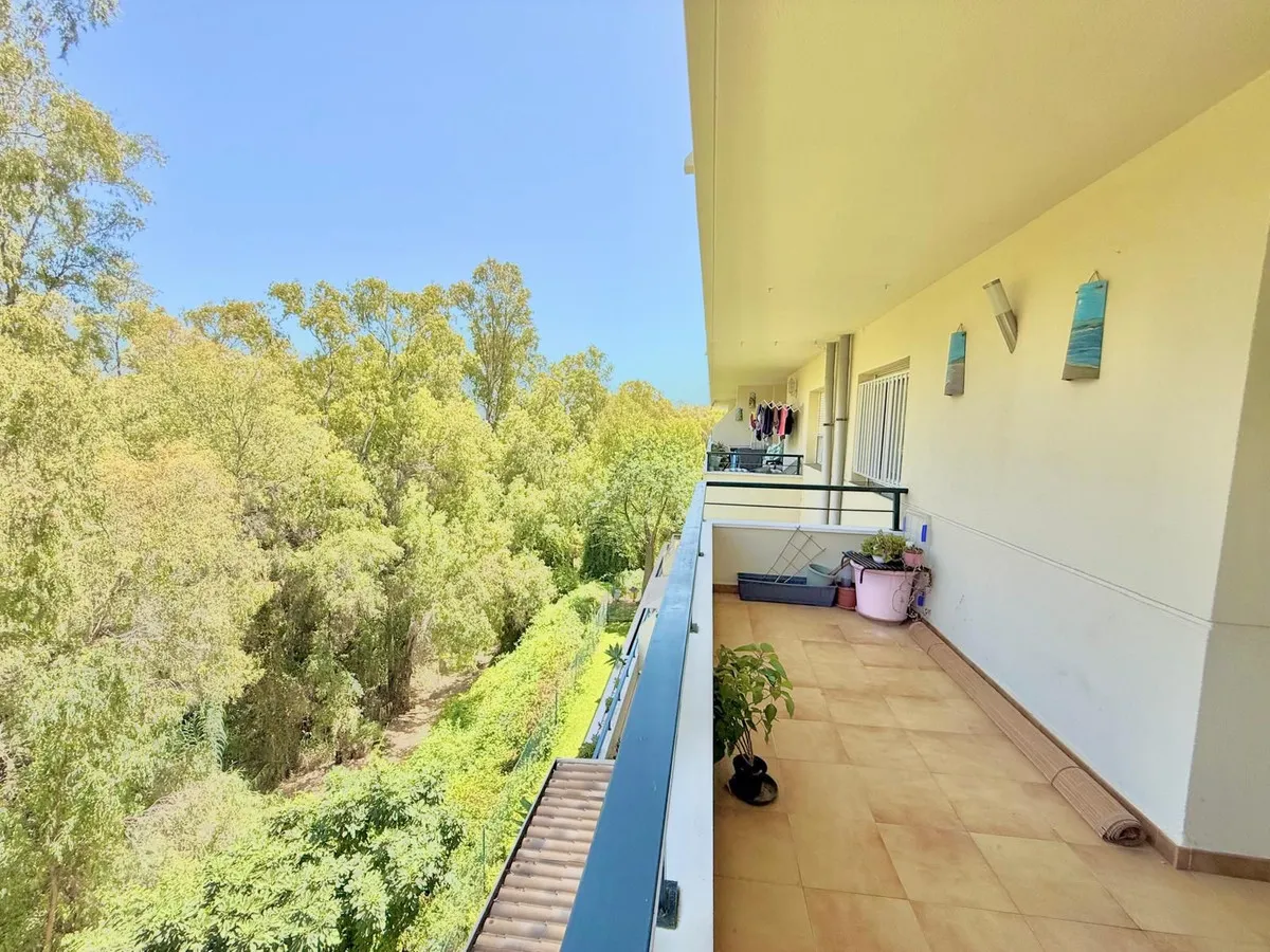 ec3f933a-48ff-4c4d-b947-f4d199444e84