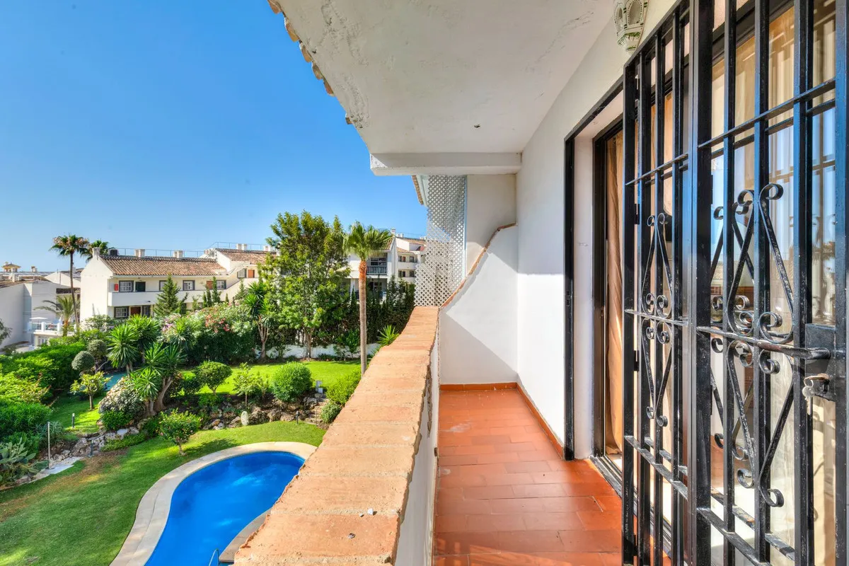 10cfe55b-b4df-4f0e-a0c8-8e6fb3aafeb8