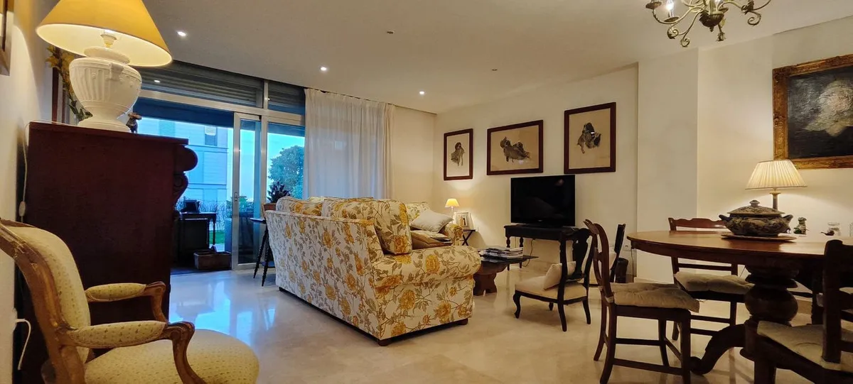 9984f6cc-8a44-4eda-98a1-7fcf74fab34e