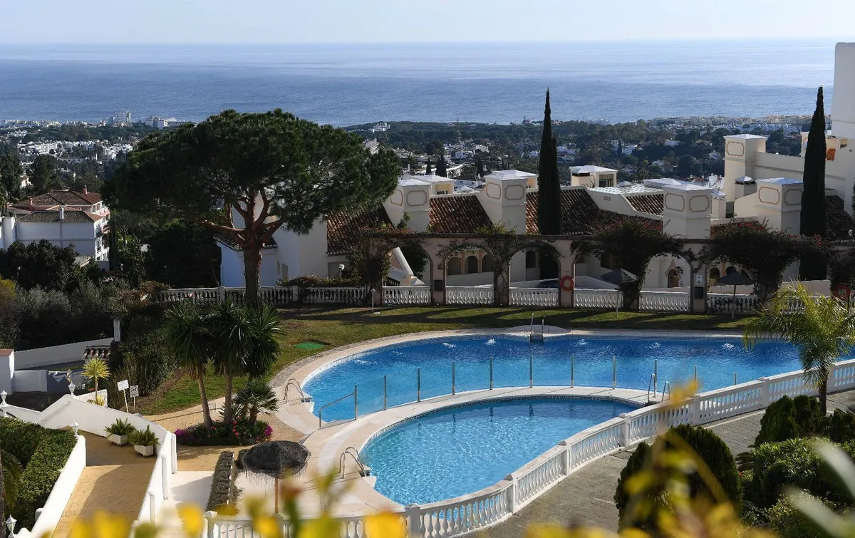 3f41f2ad-ae53-40e0-8927-724c4b02e241