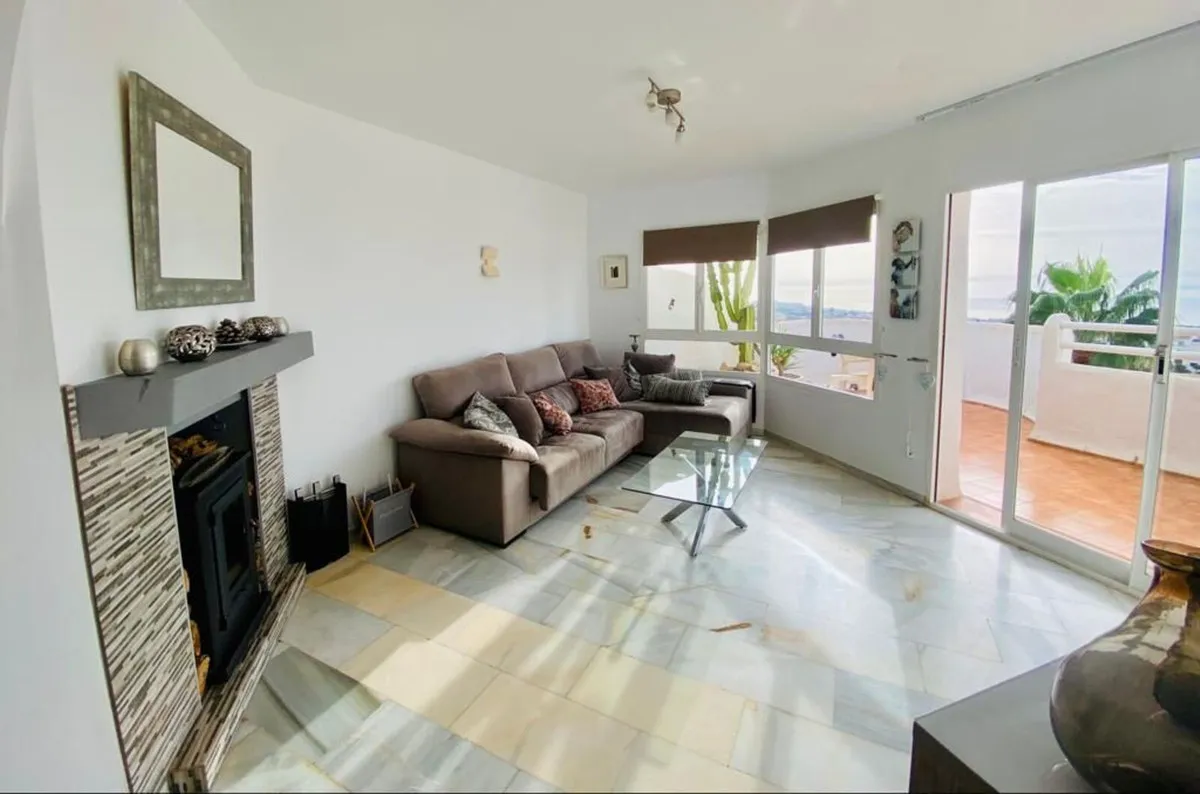 8a231049-986d-497a-b94b-9831e409d206