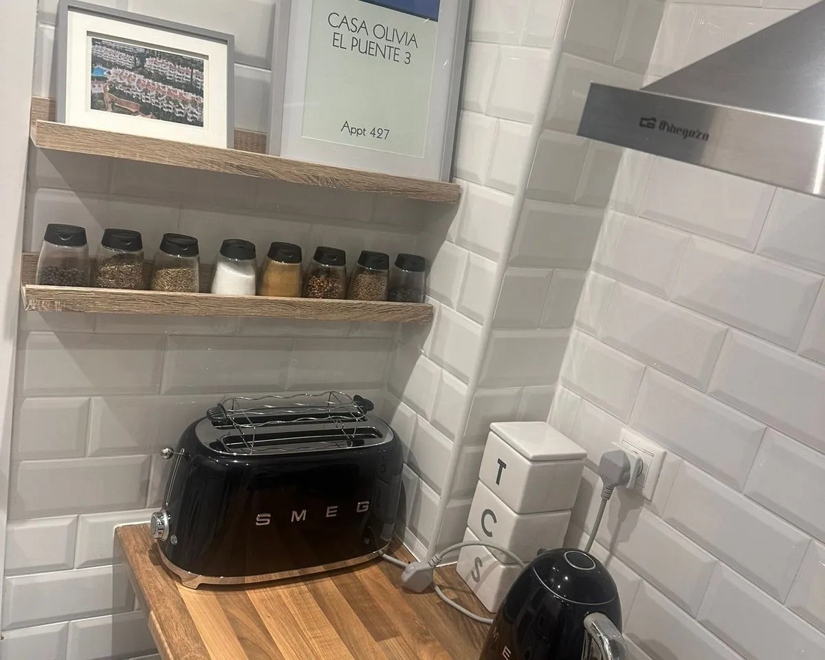 e1fea209-a428-4580-83e4-c7793da80176