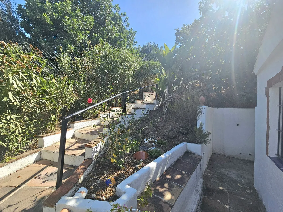 7ba65c04-e9e1-4164-a2af-b39002b2ee0c