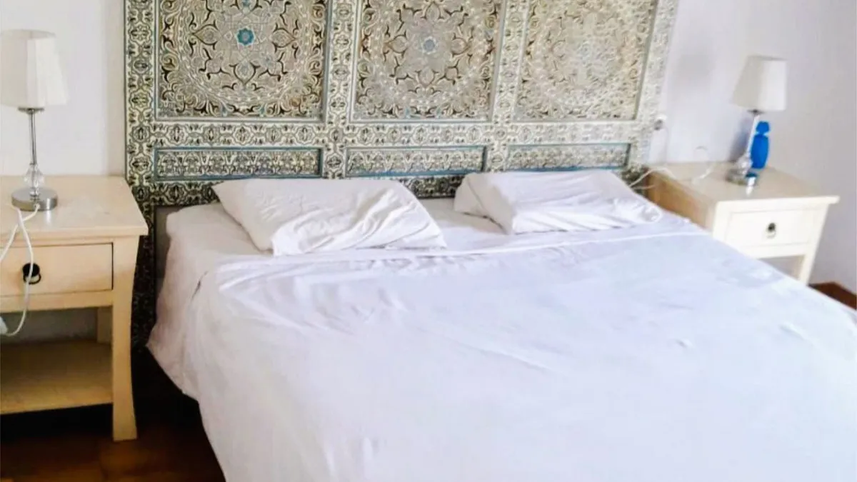 c436fd8a-4834-4b2f-ae82-643d32b0815d