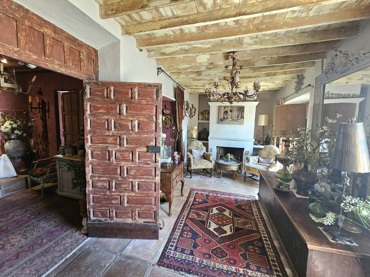 17703f41-3df5-454d-a26d-71771a7aa91f