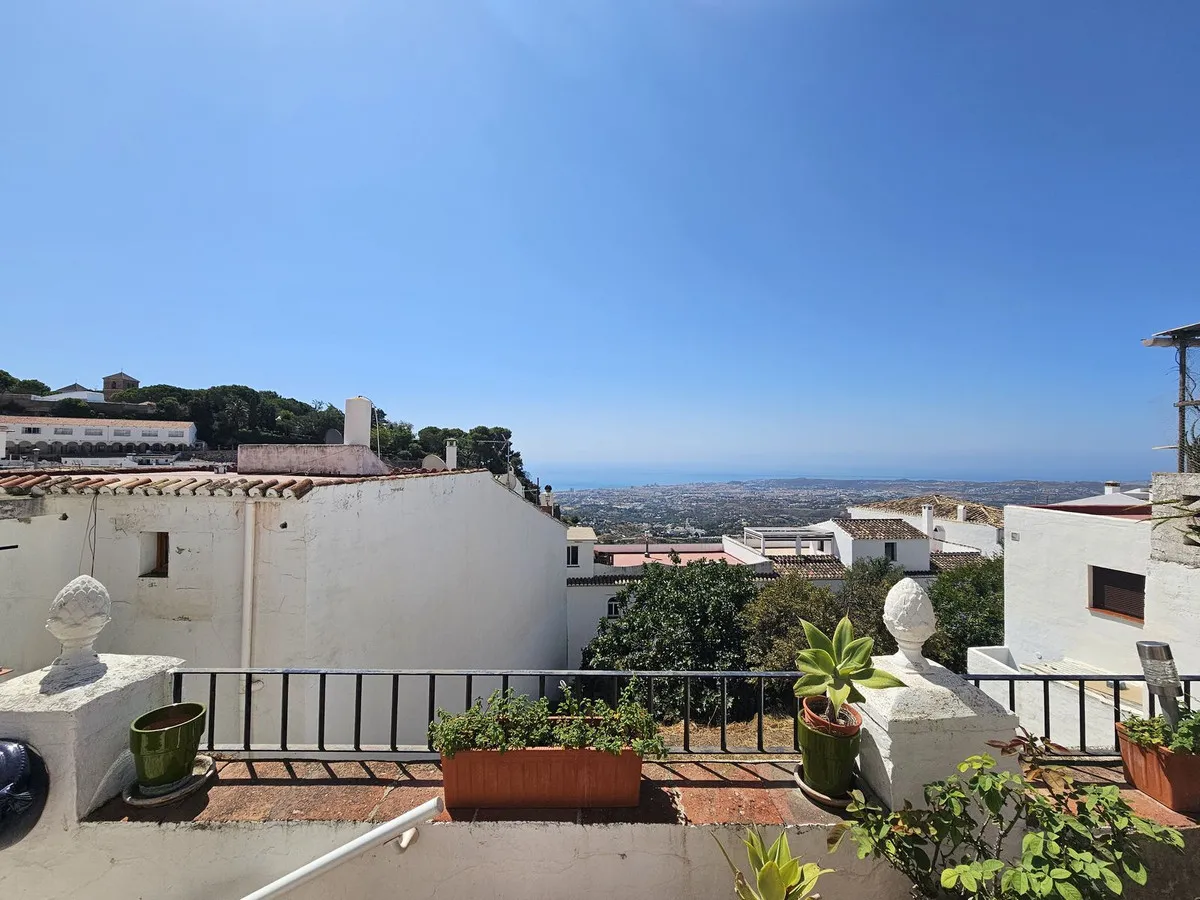 208abc07-4e2d-4032-8522-485c12700d65