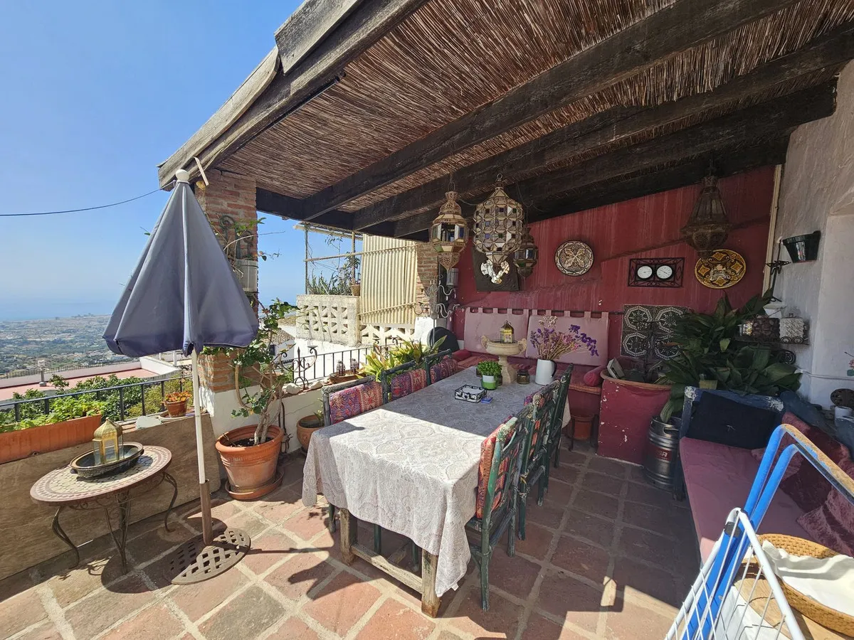 8ed7df8d-29ec-4cdf-b814-7042385c6aec