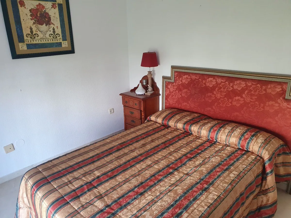 e75815cc-7542-4859-b841-1b4513a145f7