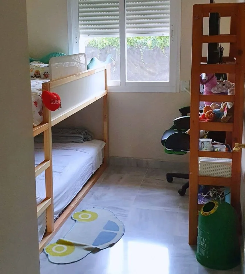 2c1d2125-e05f-4f32-8a7c-9873ba5f5ad9