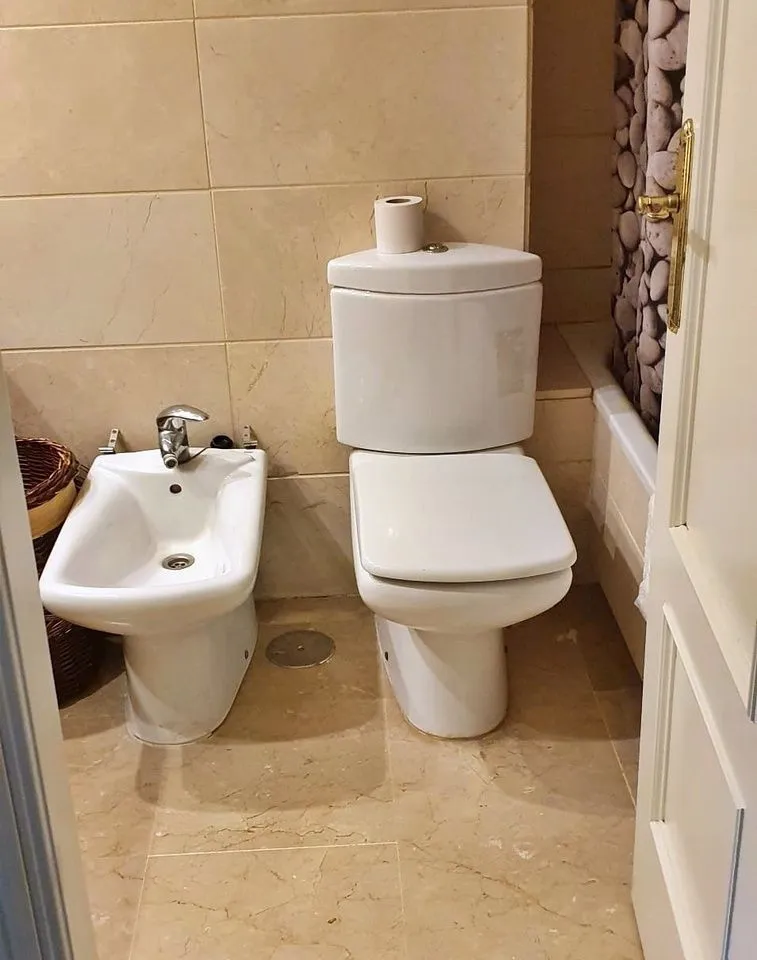 d31eb0f3-7bf6-40e2-998a-378aebbcf0bb